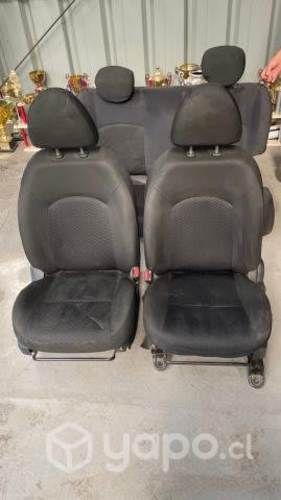 Asientos butacas juego completo Nissan March