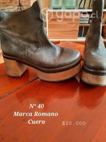 Botín de cuero Romano