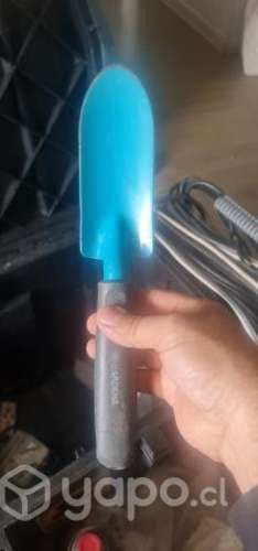 Gardena Pala jardín Clásica negro/calipso Garden