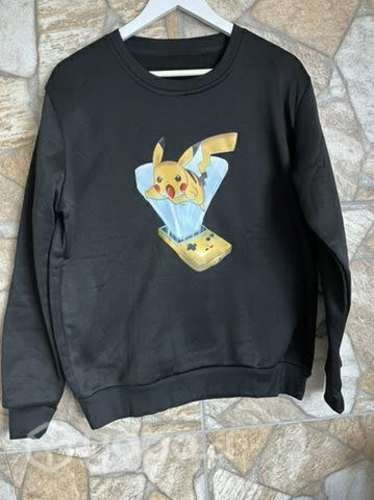 Poleron M SHEIN pikachu