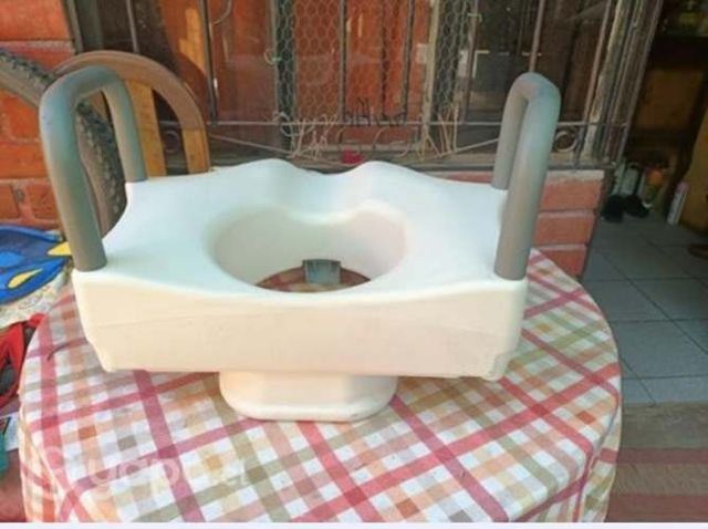 Alza baños para discapacitados y/o adulto mayor