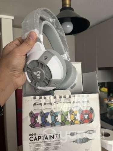 Audifnos captain 7.1 nunca usado