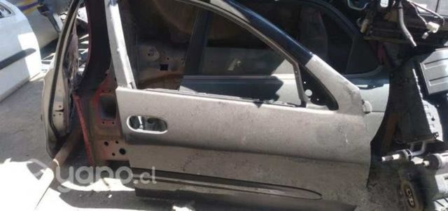 Puerta delantera derecha sm3 2013