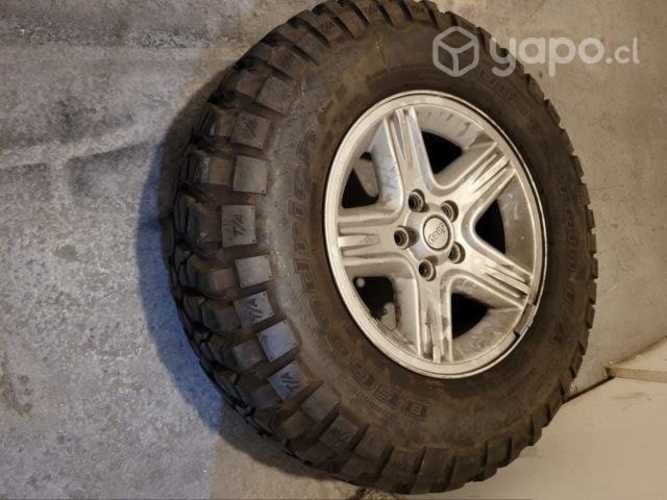 Neumático BFGoodrich MUD Terrain KM2