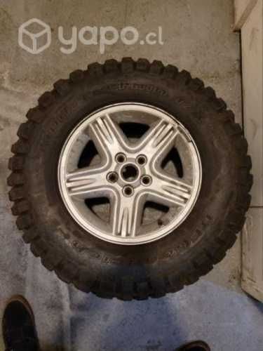 Neumático BFGoodrich MUD Terrain KM2