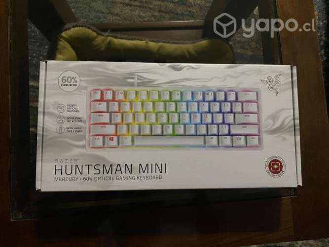 Teclado Razer Huntsman Mini Red US (NUEVO)