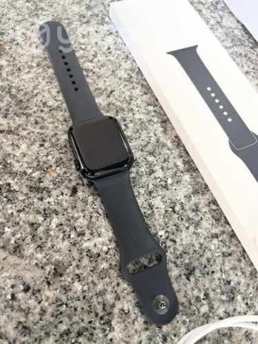 Apple Watch SE 44mm
