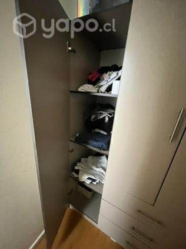 Closet cómo nuevo