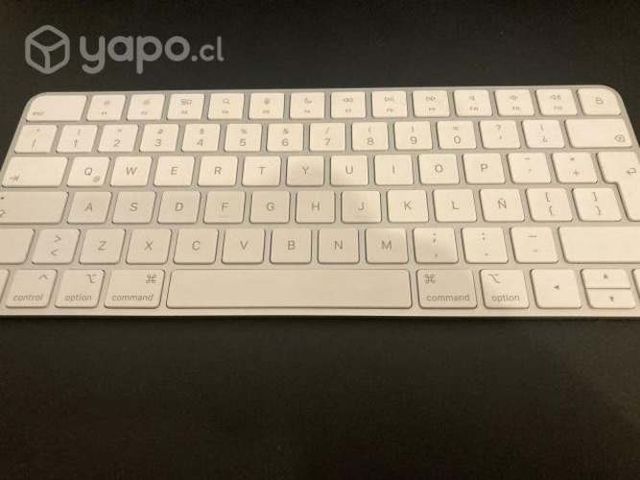 Apple Magic Keyboard 2