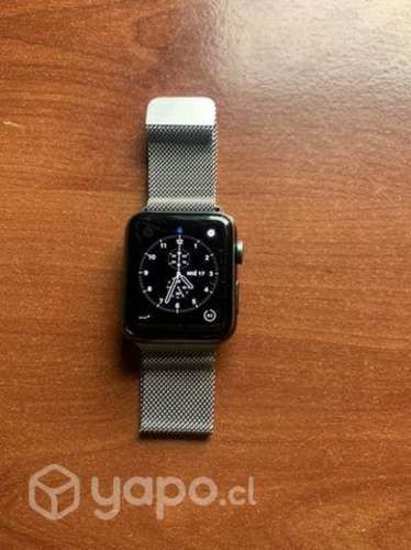 Apple Watch Series 3 de 42 mm - color gris