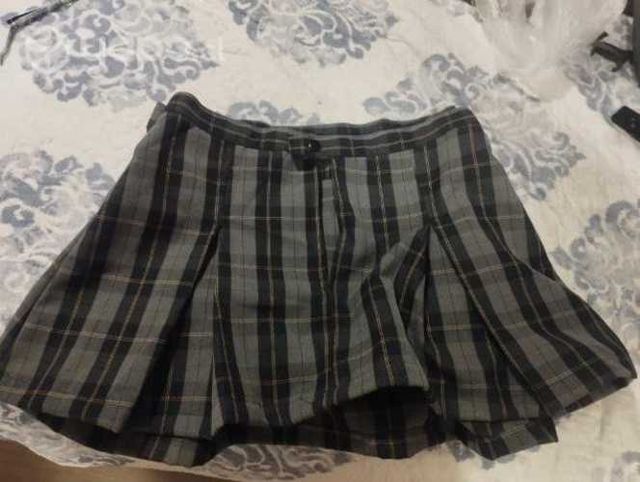 Falda de liceo Santiago bueras nuevo