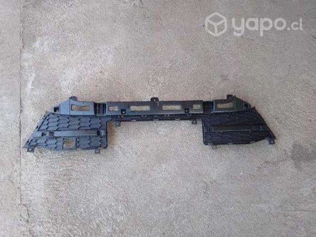 Parrilla Jac New Refinar mascara frontal