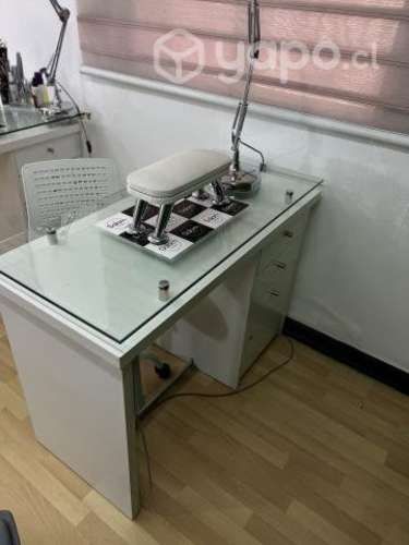 Mesa de Manicure