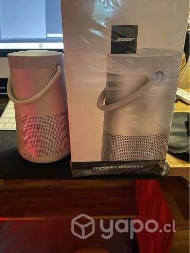 Parlantes BOSE Soundlink Revolve+ II