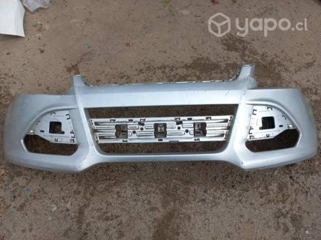 Parachoque delantero Ford Escape "14
