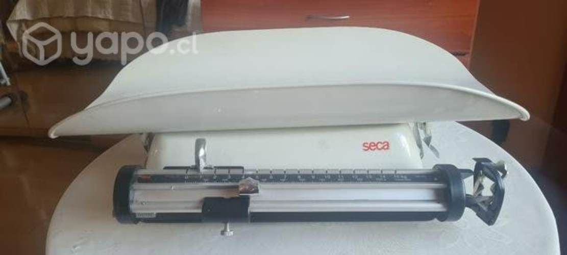 Pesa SECA pediátrica