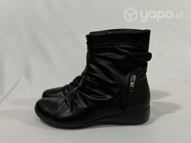 Botín 100% Sintético Marca Alaniz N*40 Negro