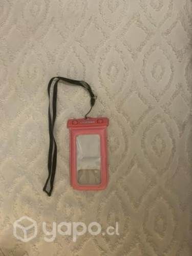 Funda anti agua marca Tucano para teléfonos
