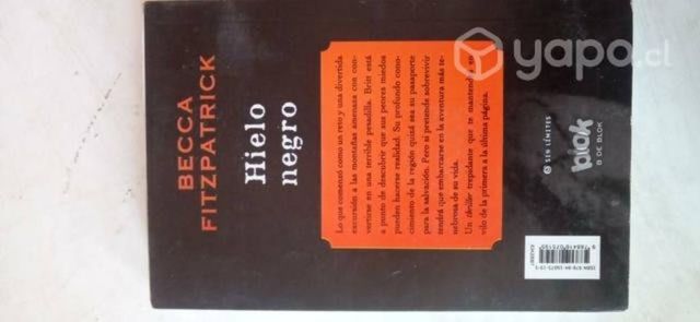 LIBRO "HIELO NEGRO" - Becca Fitzpatrick