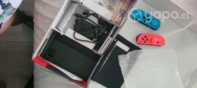 Swich casi nuevo
