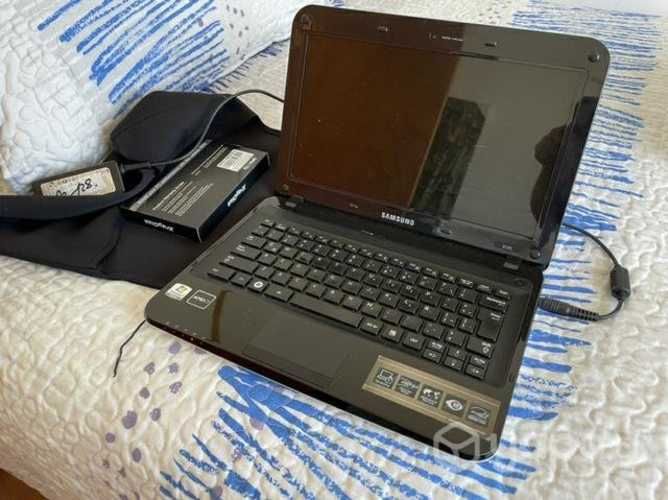 Mini Notebook Samsung X125