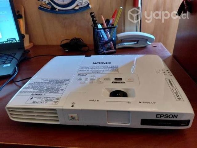 Proyector epson 3000 lumenes
