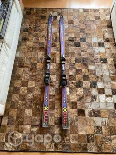 Skis marca Dynastar
