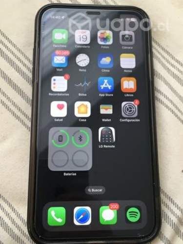 IPhone XR + 4 carcasas