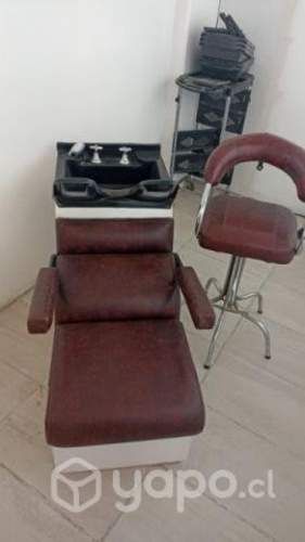 3 sillones y un sillón para lavar cabell