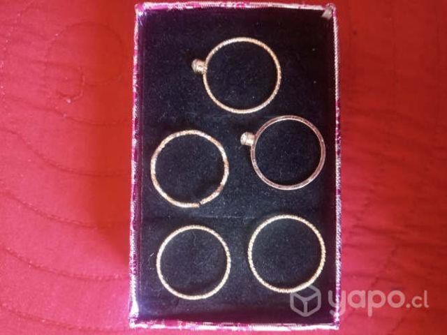 Anillo minimalista de cinco piezas para mujer