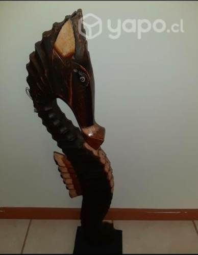 Caballo de mar en madera