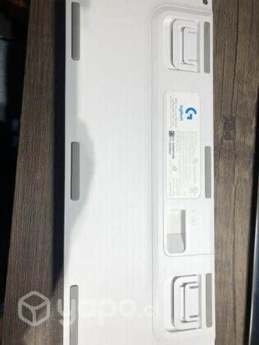 Teclado Logitech 915 TKL wireless white