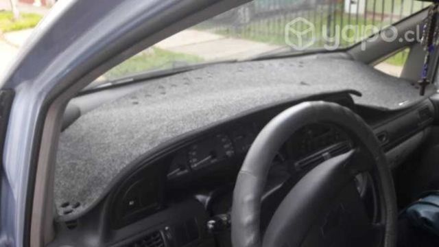 Cubretrableros de alfombra para autos maxivit