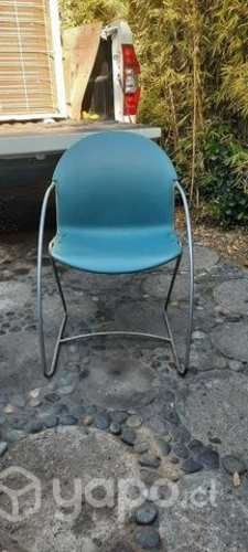 Sillas base metalica