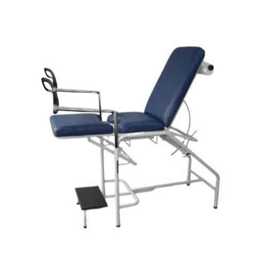 Camilla Ginecológica con Estribos