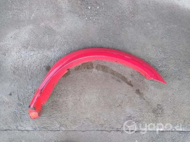 Moldura tapabarro rh Chevrolet Dmax 04 al 11