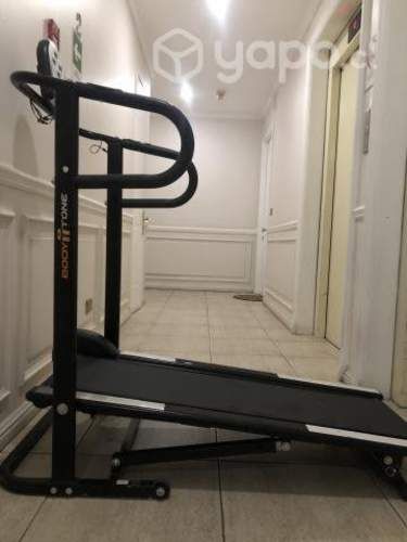 Maquina caminadora-escaladora