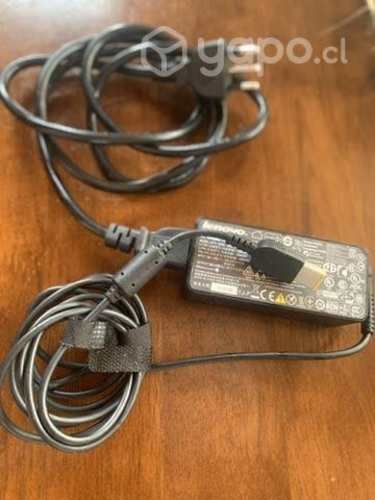 Cargador original lenovo 20v