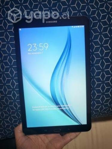 Tablet samsung E SM - T561M