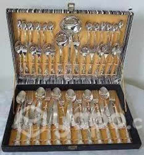Cubiertos Plata , Candelabros , Simil * Compramos
