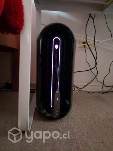 PC Gamer Dell Alienware Aurora R12