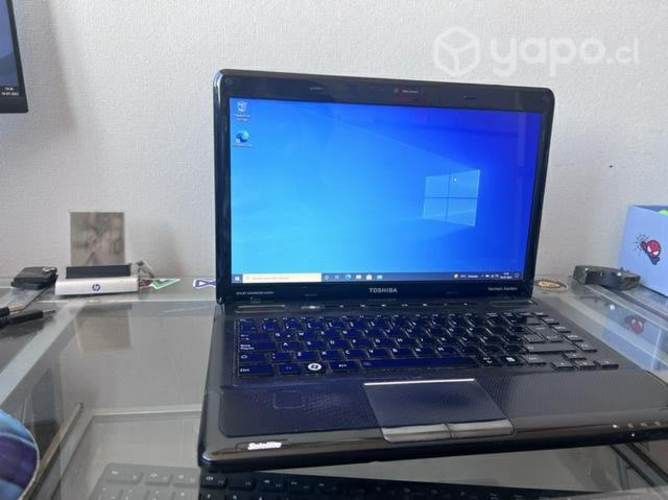 Notebook Toshiba i3-4GB-SSD250GB-W10+Office2021