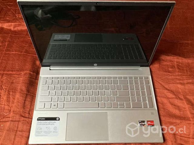 Notebook HP modelo pavillion laptop 15-eh0005la