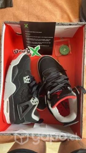 Jordan retro 4 bred 23cm