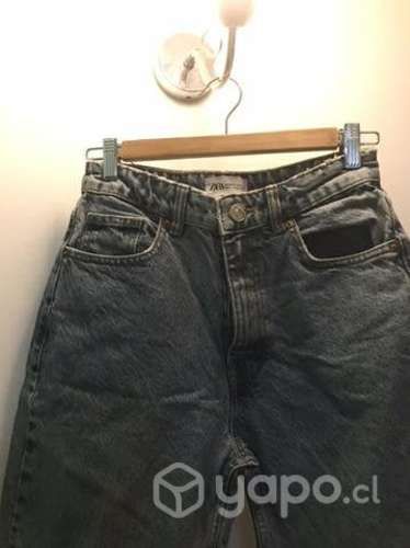 Pantalón mom Zara