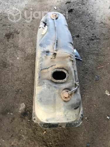 Estanque combustible (35) Ford Ranger Tailandesa 2
