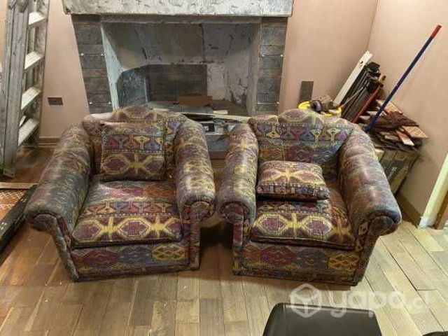 2 Sillones pequeños 90cm Ancho/ 80cm Largo / 60cm