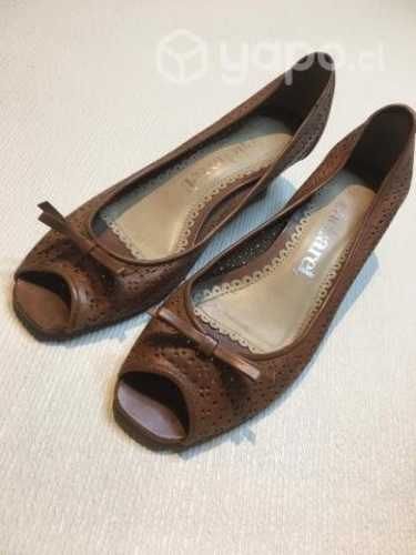 Zapatos "Cacharel" talla 36