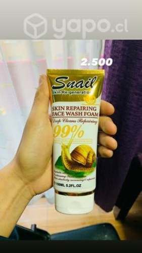 Productos de belleza variados