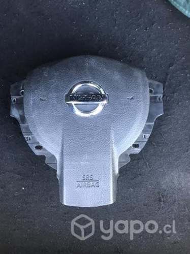 Tapa airbag Nissan qasqai 2012